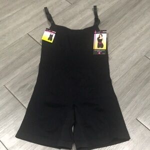 Flex NWT Black Seamless Control Romper size L